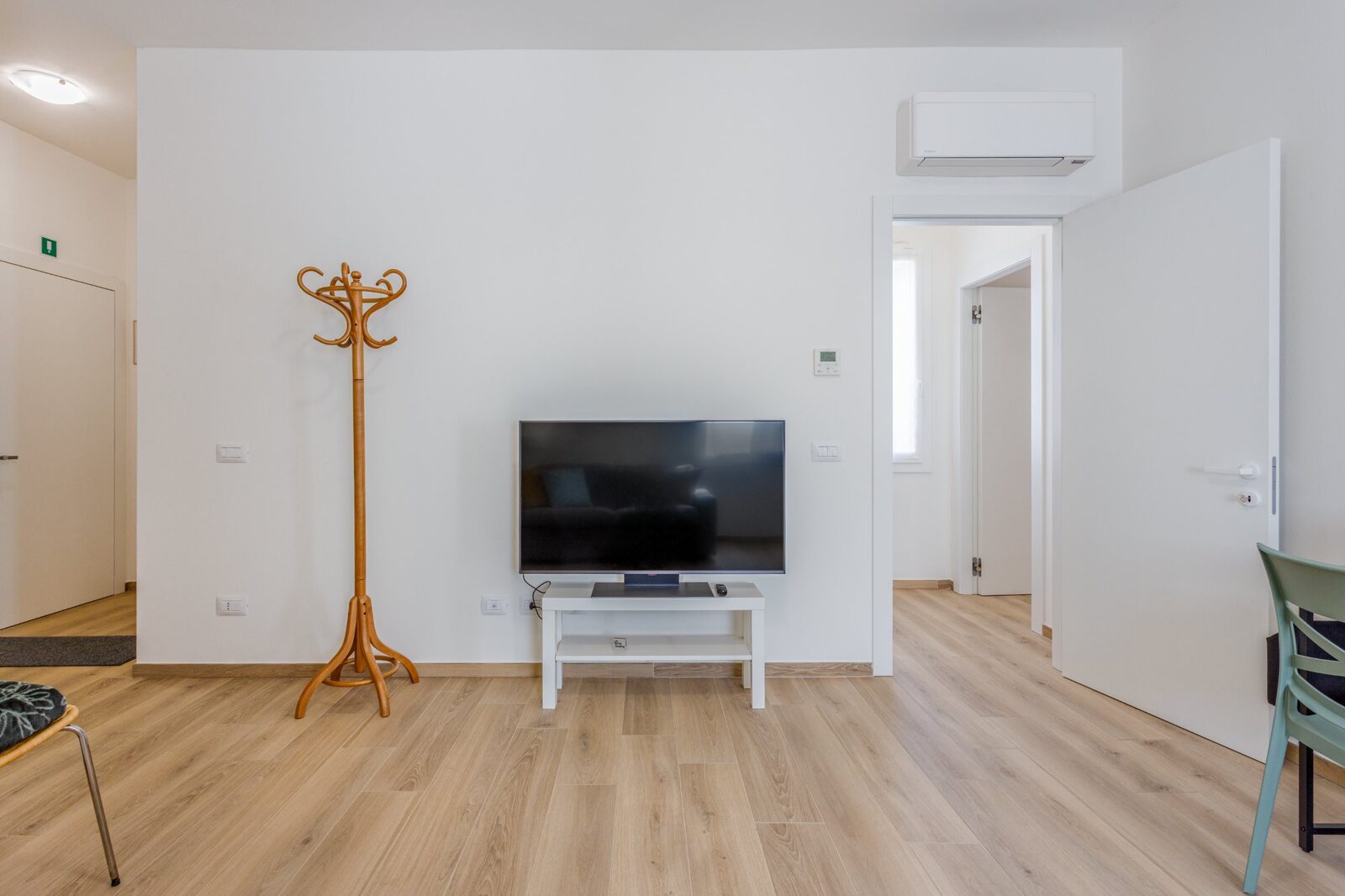 Deluxe - soggiorno con TV